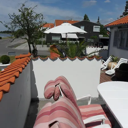 Nykobing Falster B&B Alojamento de Acomodação e Pequeno-almoço