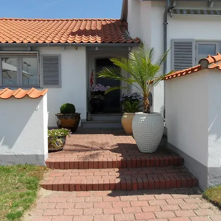 Nykobing Falster B&B Alojamento de Acomodação e Pequeno-almoço