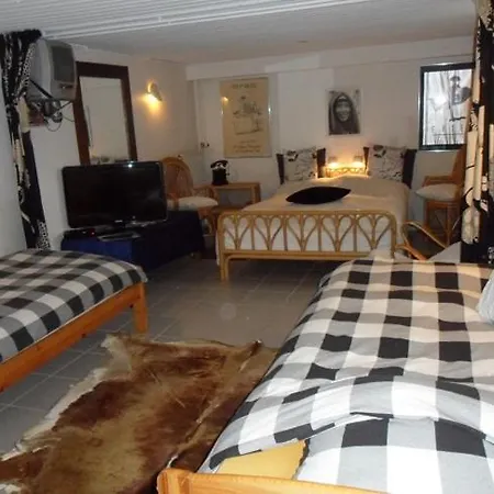 Nykobing Falster B&B Alojamento de Acomodação e Pequeno-almoço
